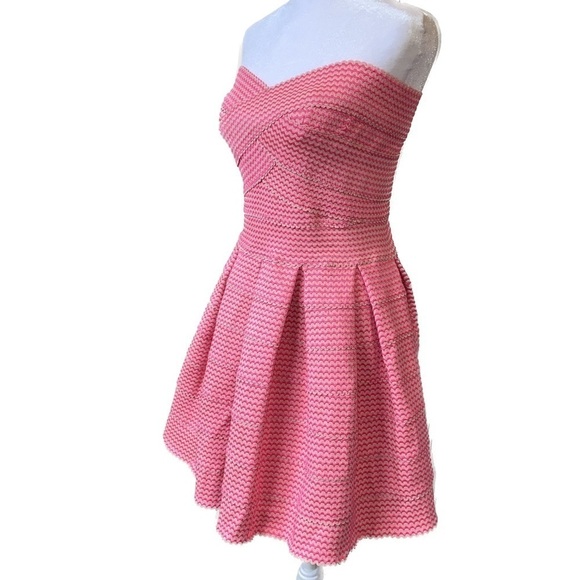 L'atiste Prom / Spring Formal Bandage Dress in Barbie Pink and Cream size Large - Picture 3 of 11